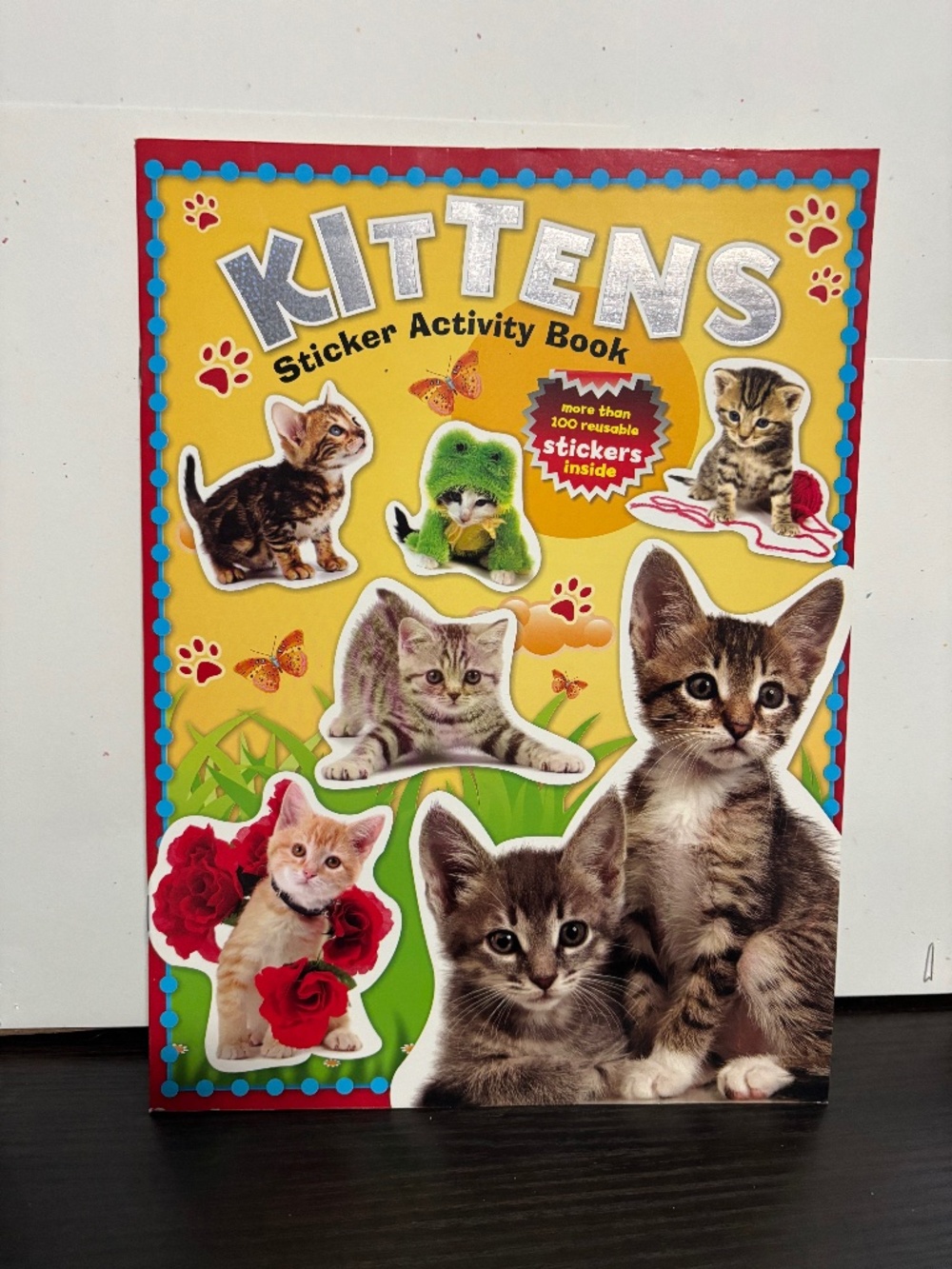 Kittens Sticker book